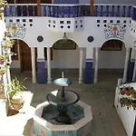 Üdülőközpont Perili Bay 3*