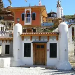 Perili Bay 3*