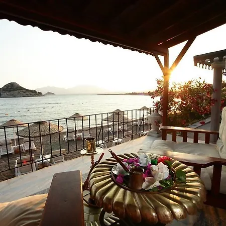 Perili Bay 3*
