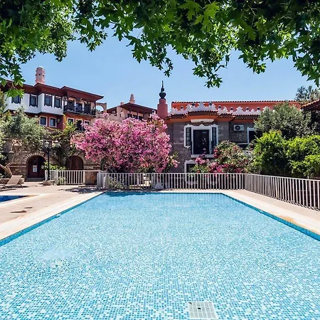 Perili Bay Resort 3*